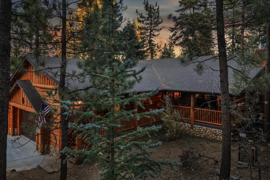 Cabin Image 65