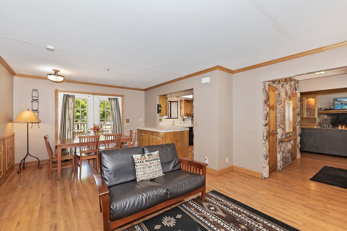 Cabin Image 11