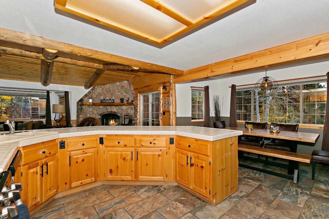 Cabin Image 9