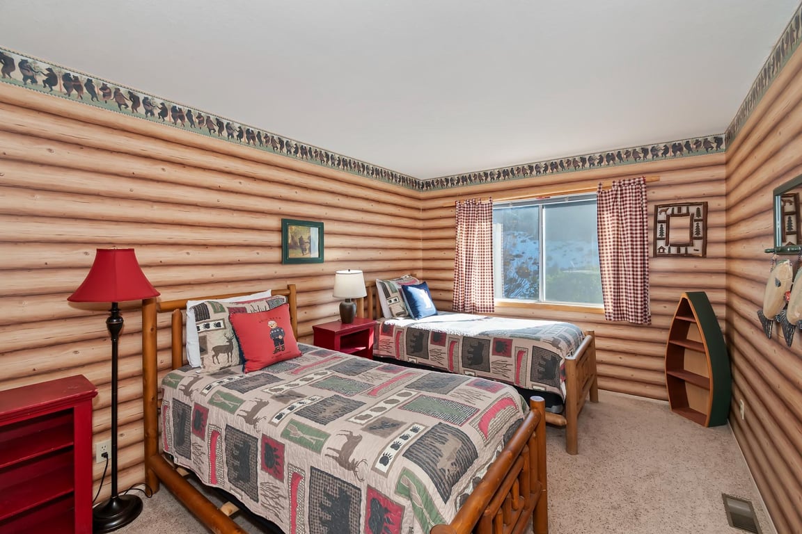 Cabin Image 22