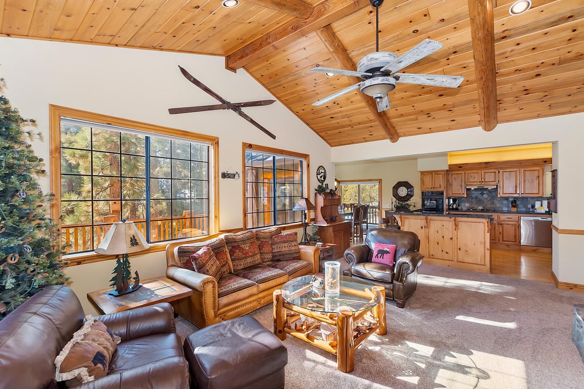 Cabin Image 11
