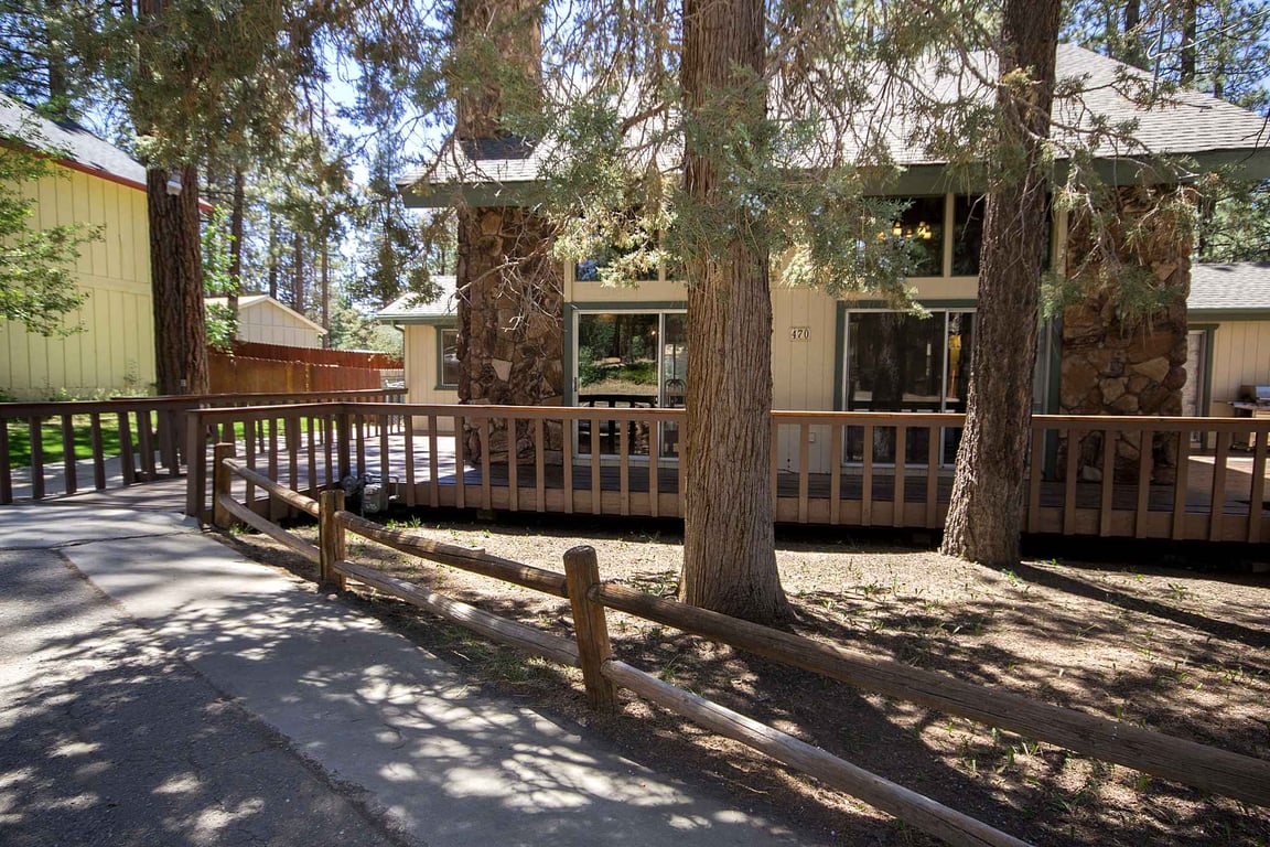 Cabin Image 24