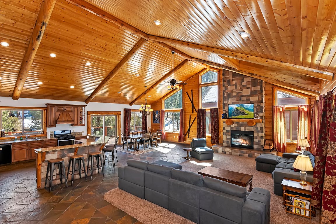 Serenity Now Lodge