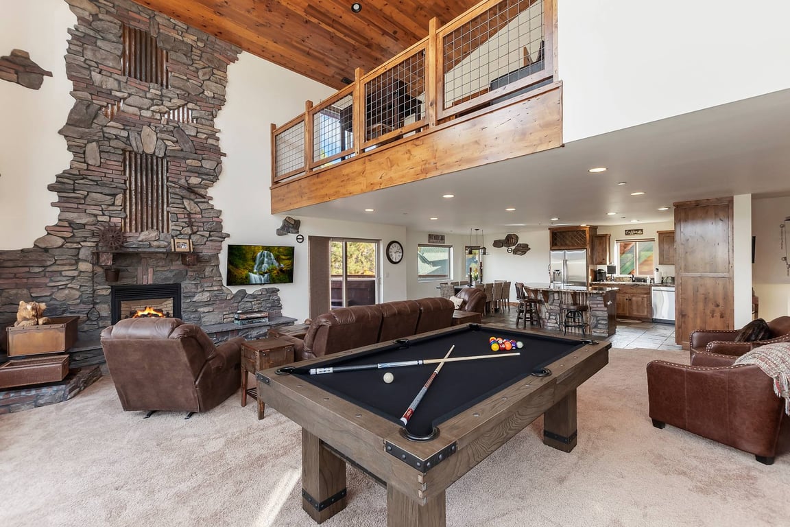 Goldmine Lakeview