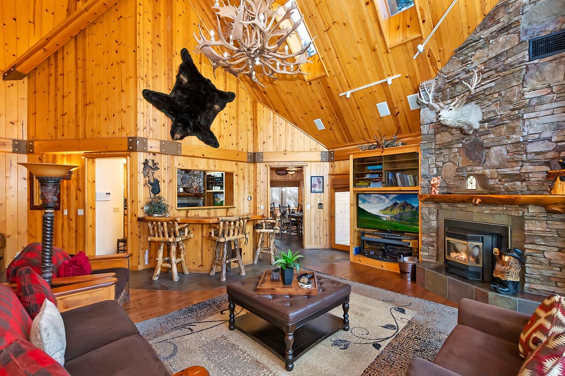 Cabin Image 12