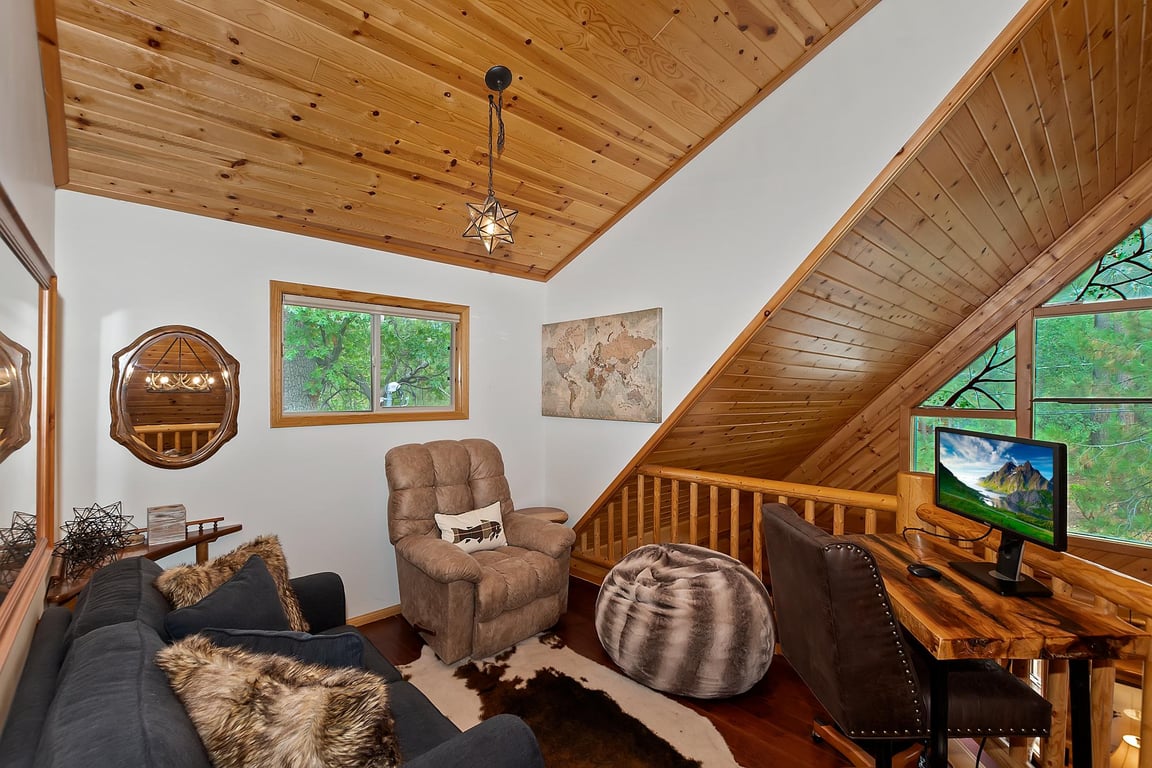 Cabin Image 24