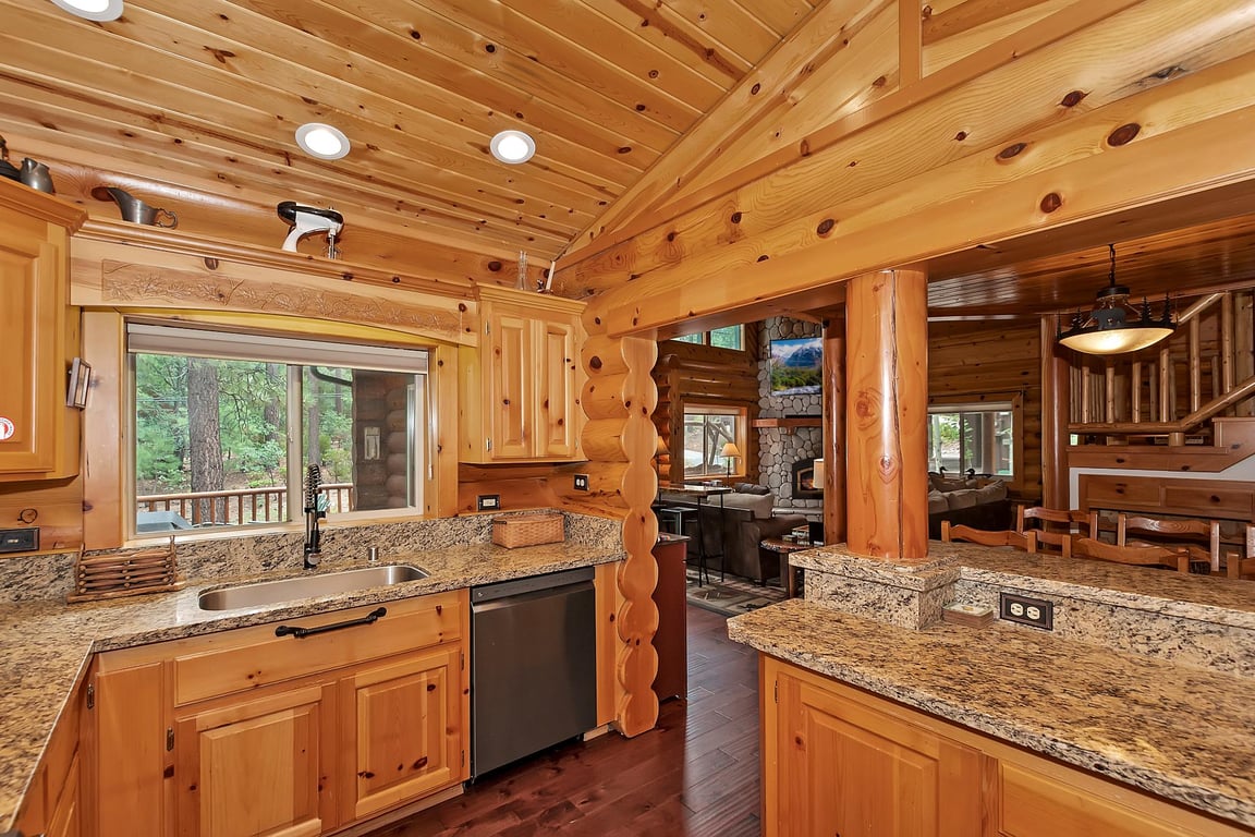 Cabin Image 14