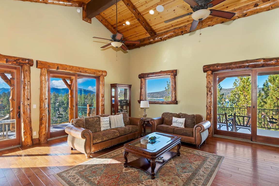 Cabin Image 9
