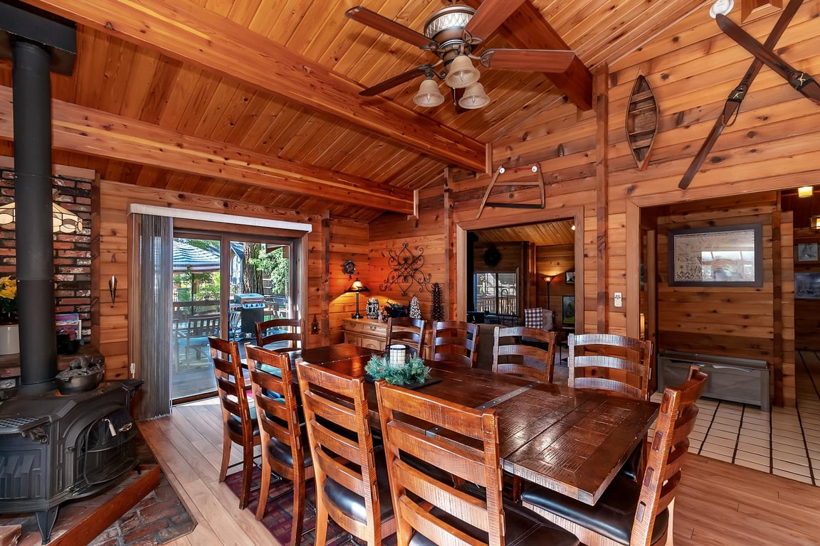 Cabin Image 13