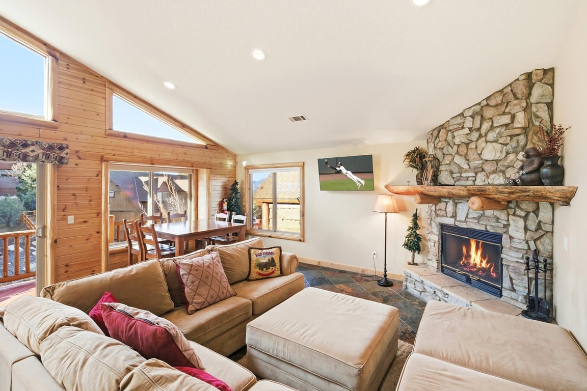 Cabin Image 48