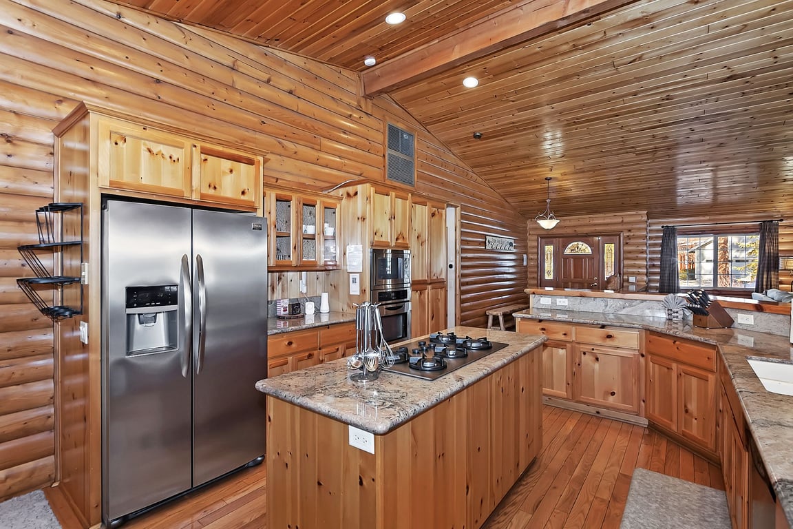 Cabin Image 9