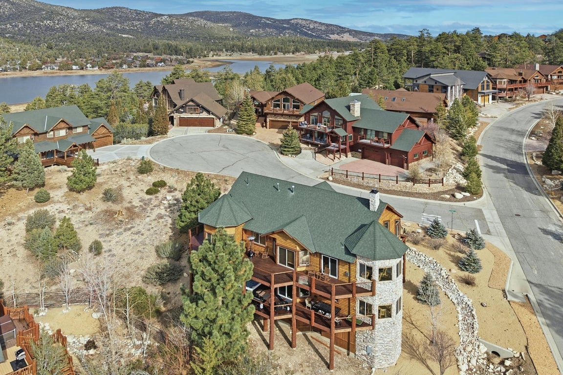 Cabin Image 76