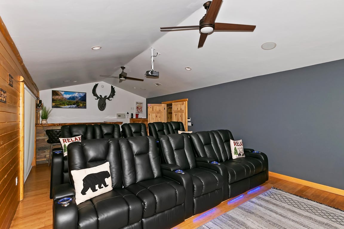 Cabin Image 41
