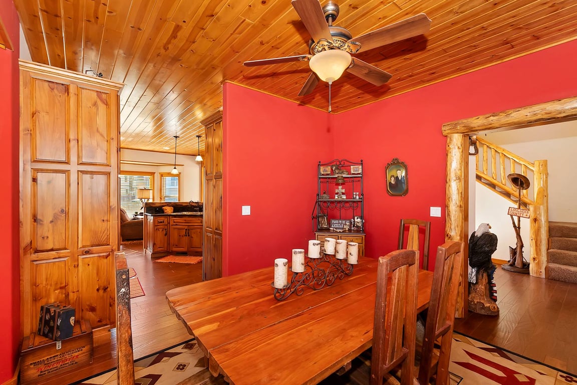 Cabin Image 17