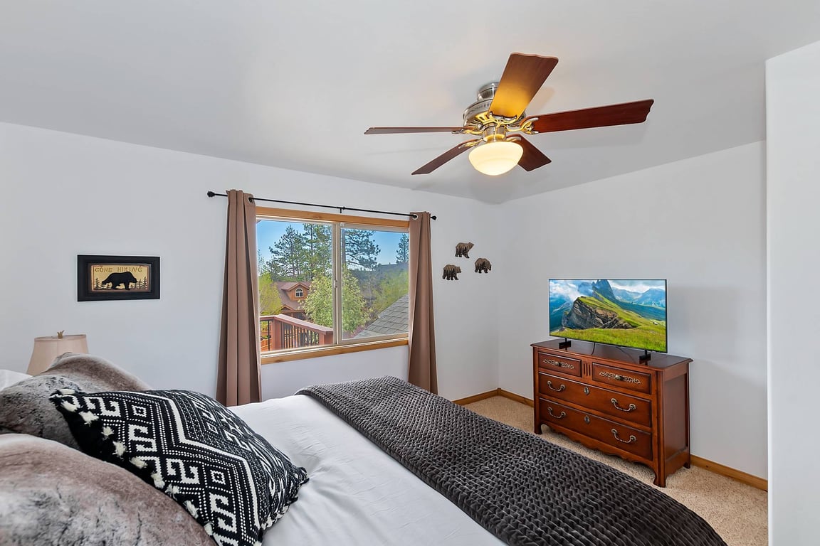 Cabin Image 37