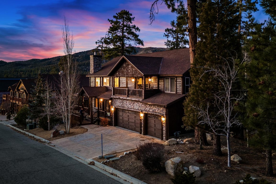Cabin Image 4