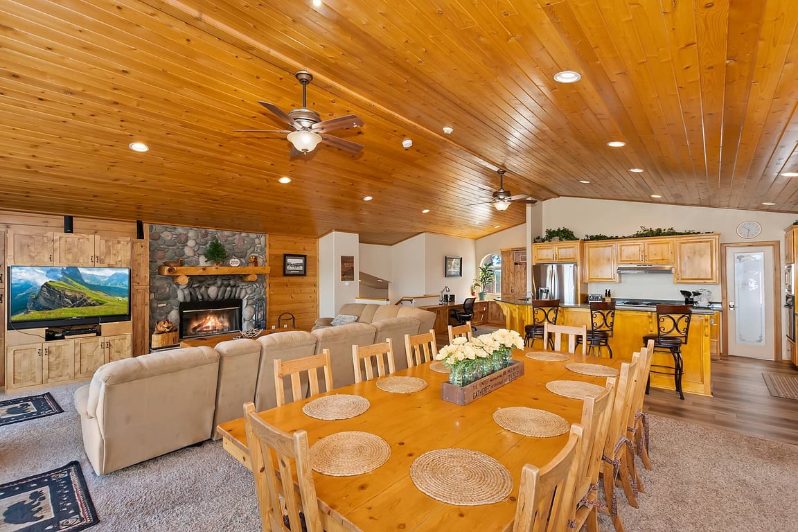 Cabin Image 14