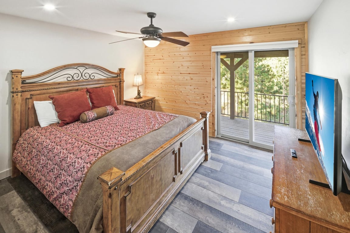 Cabin Image 54
