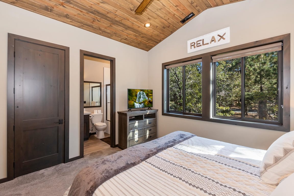 Cabin Image 39