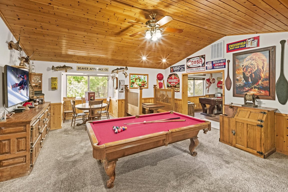 Cabin Image 23