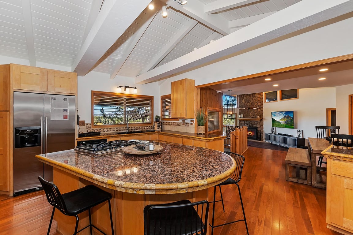 Cabin Image 13
