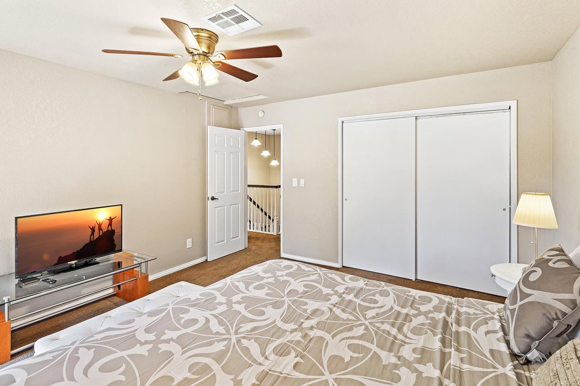 Cabin Image 32