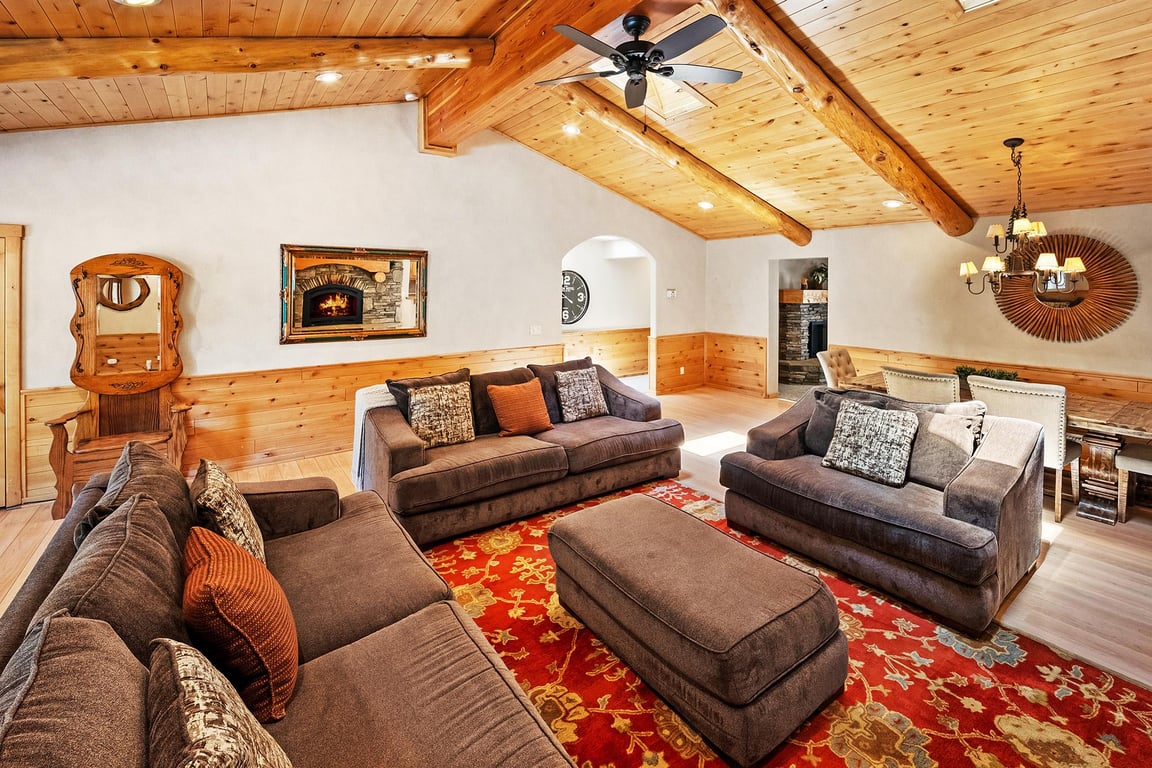 Cabin Image 11