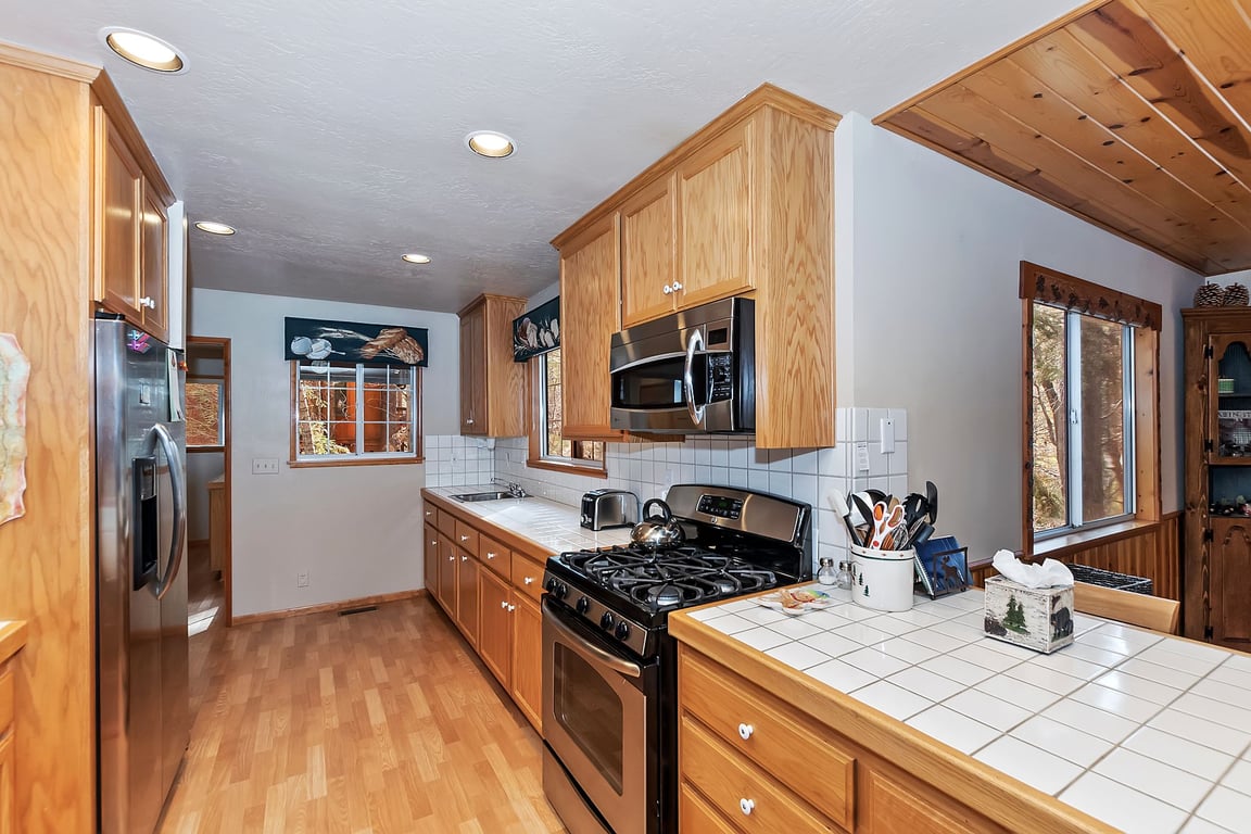 Cabin Image 11
