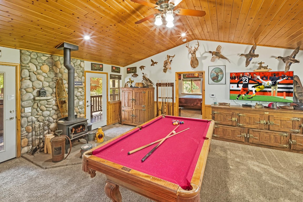 Cabin Image 32