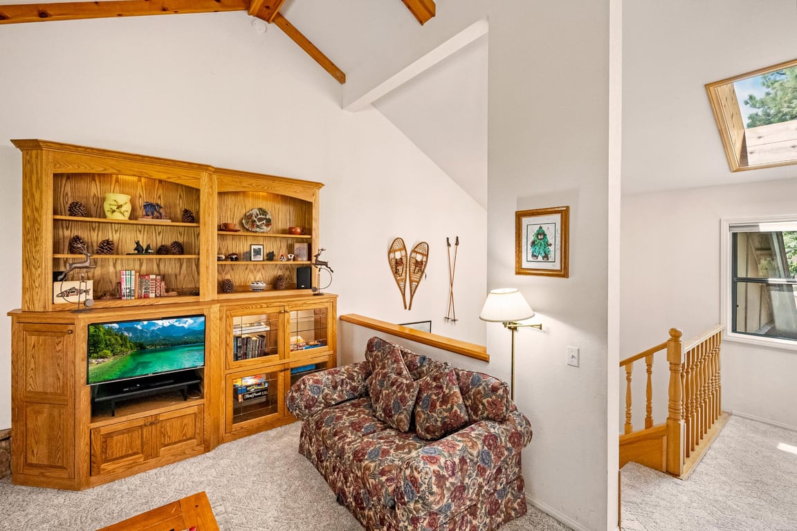Cabin Image 9
