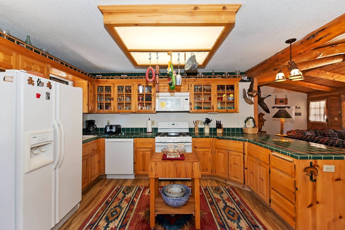 Big Bear Cabin - EvergreenEscape - 0003