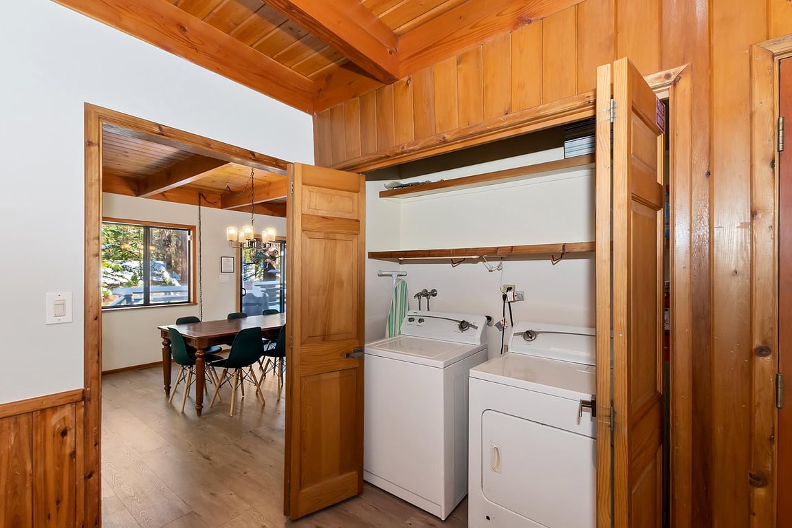 Cabin Image 16