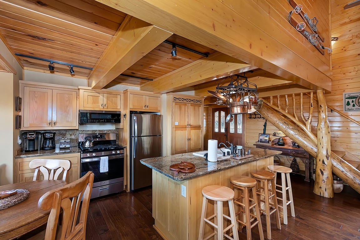 Big Bear Cabin - MajesticViews - 0002