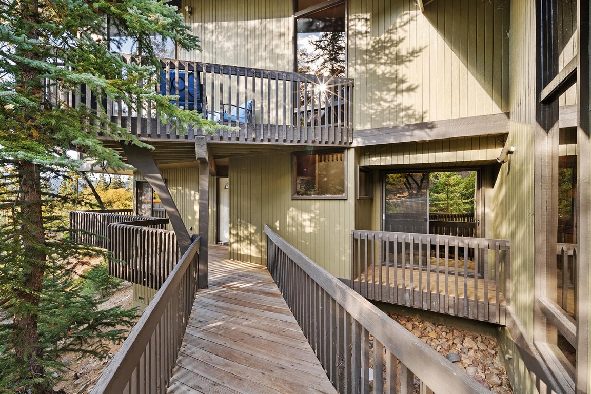 Cabin Image 6