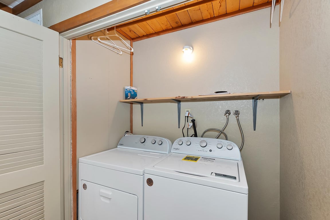 Cabin Image 38