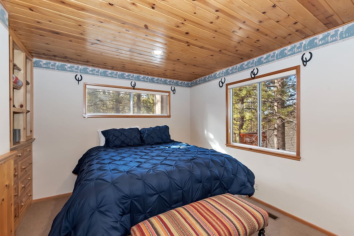Cabin Image 23
