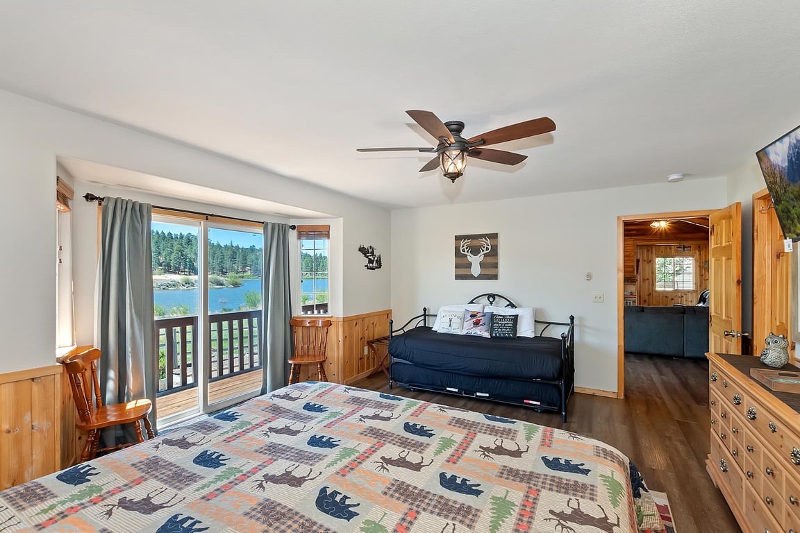 Cabin Image 20