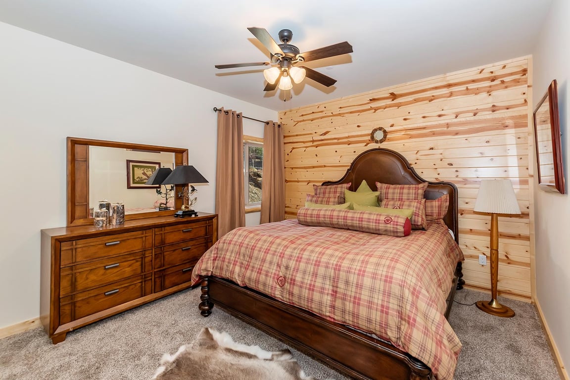 Cabin Image 33