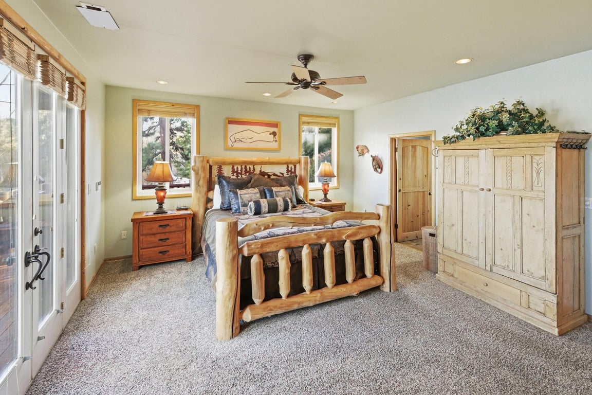 Cabin Image 51