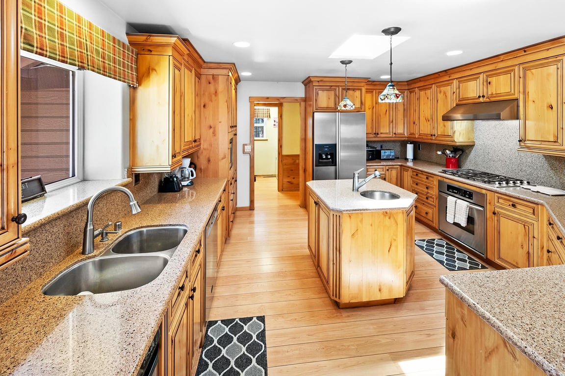 Cabin Image 18