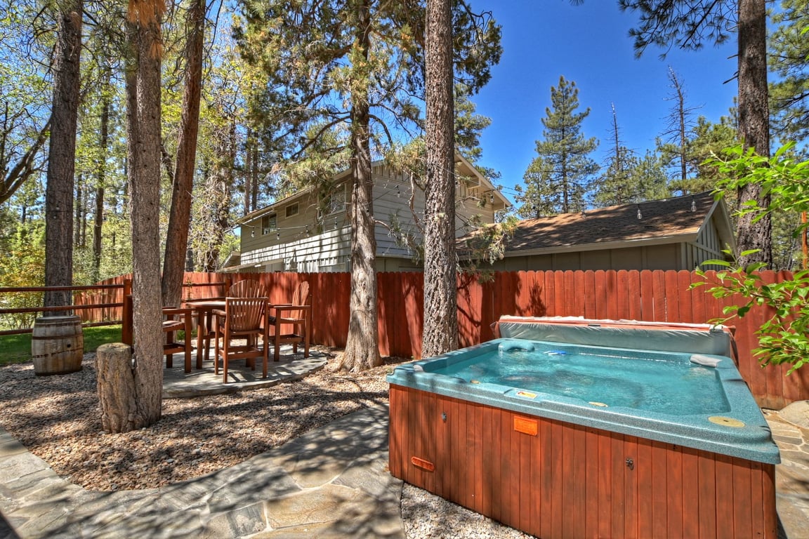 Cabin Image 36