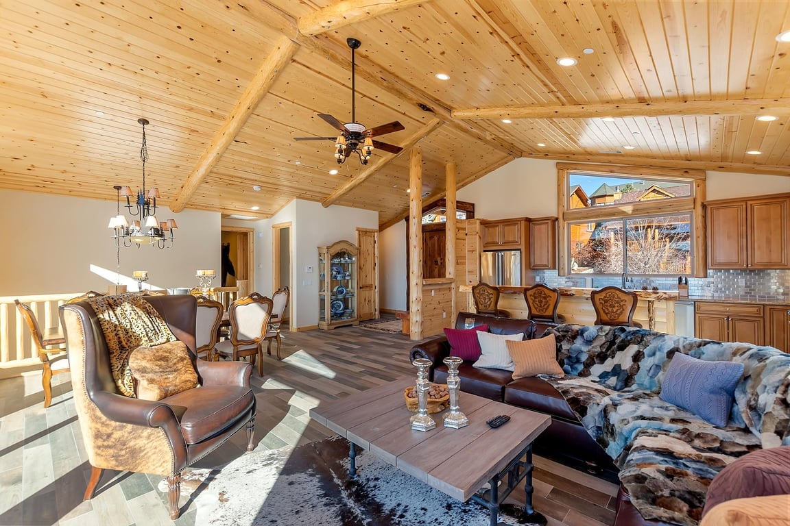 Cabin Image 7