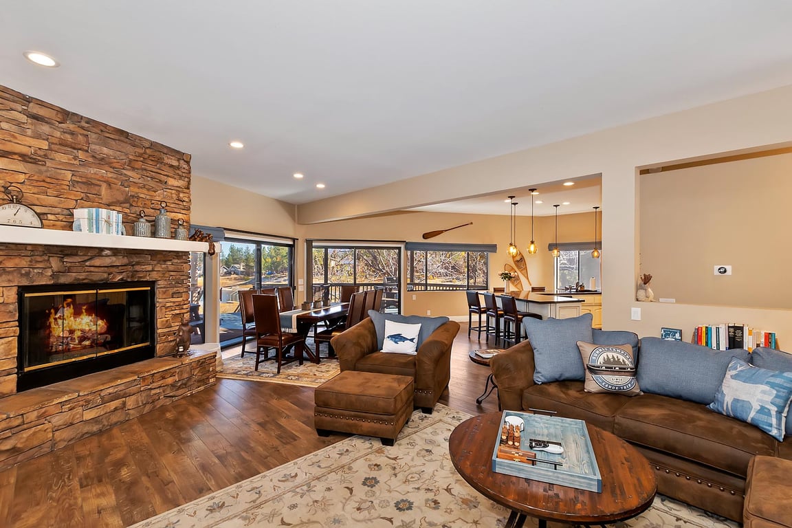 Cabin Image 9