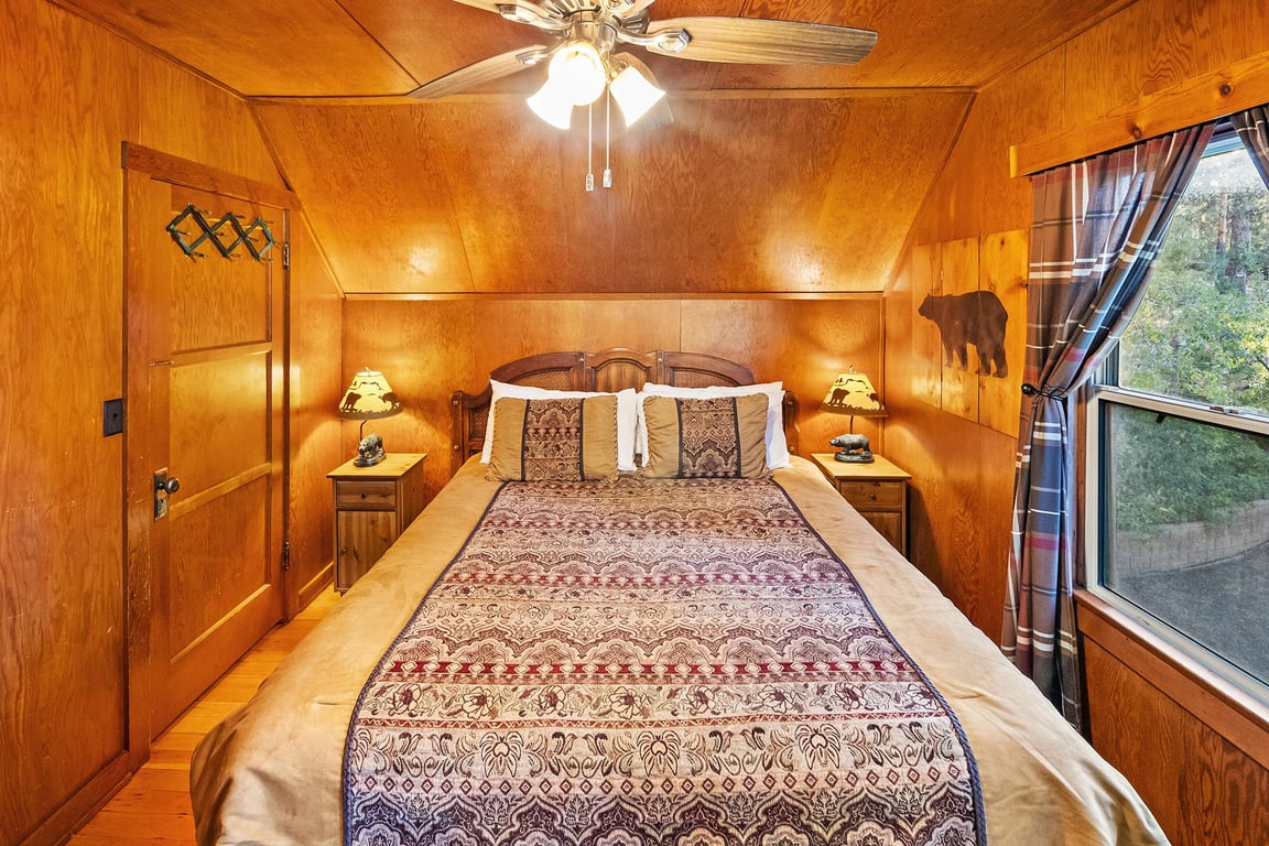 Cabin Image 42