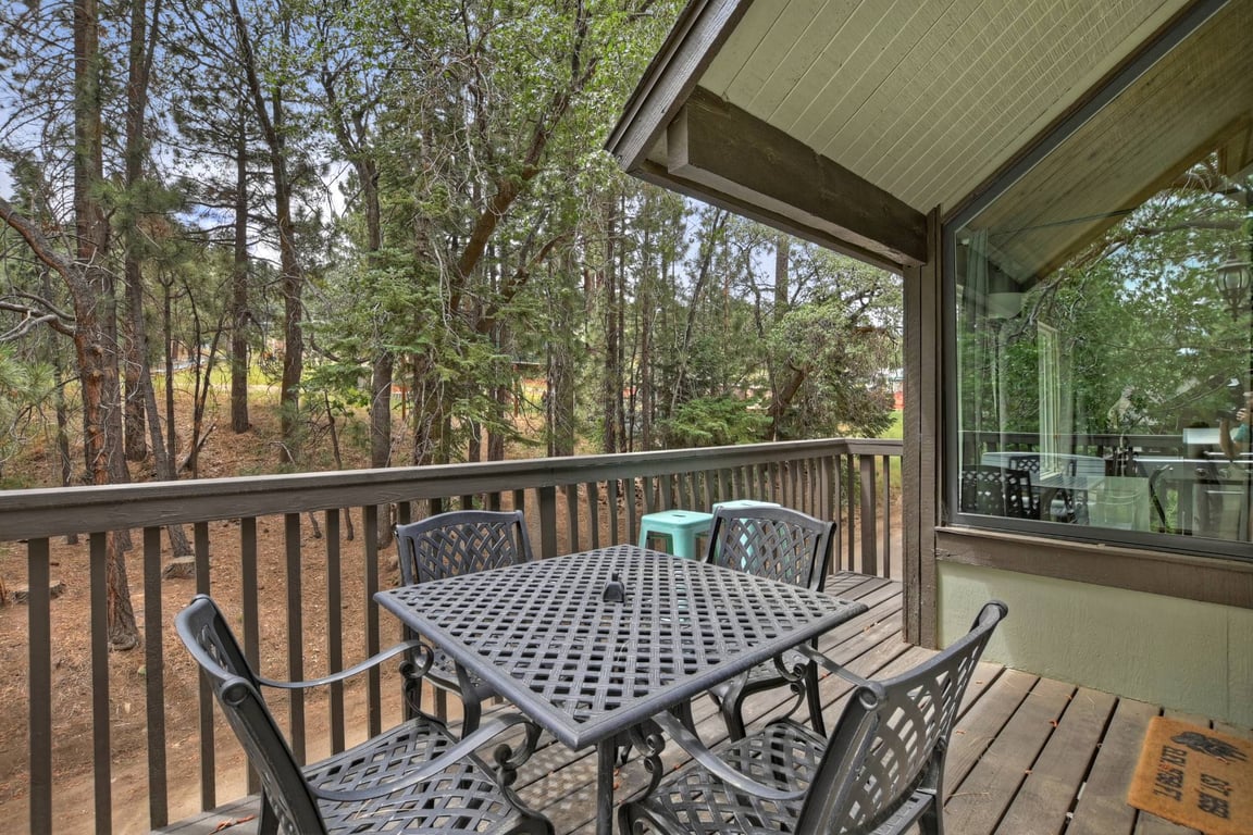 Cabin Image 12