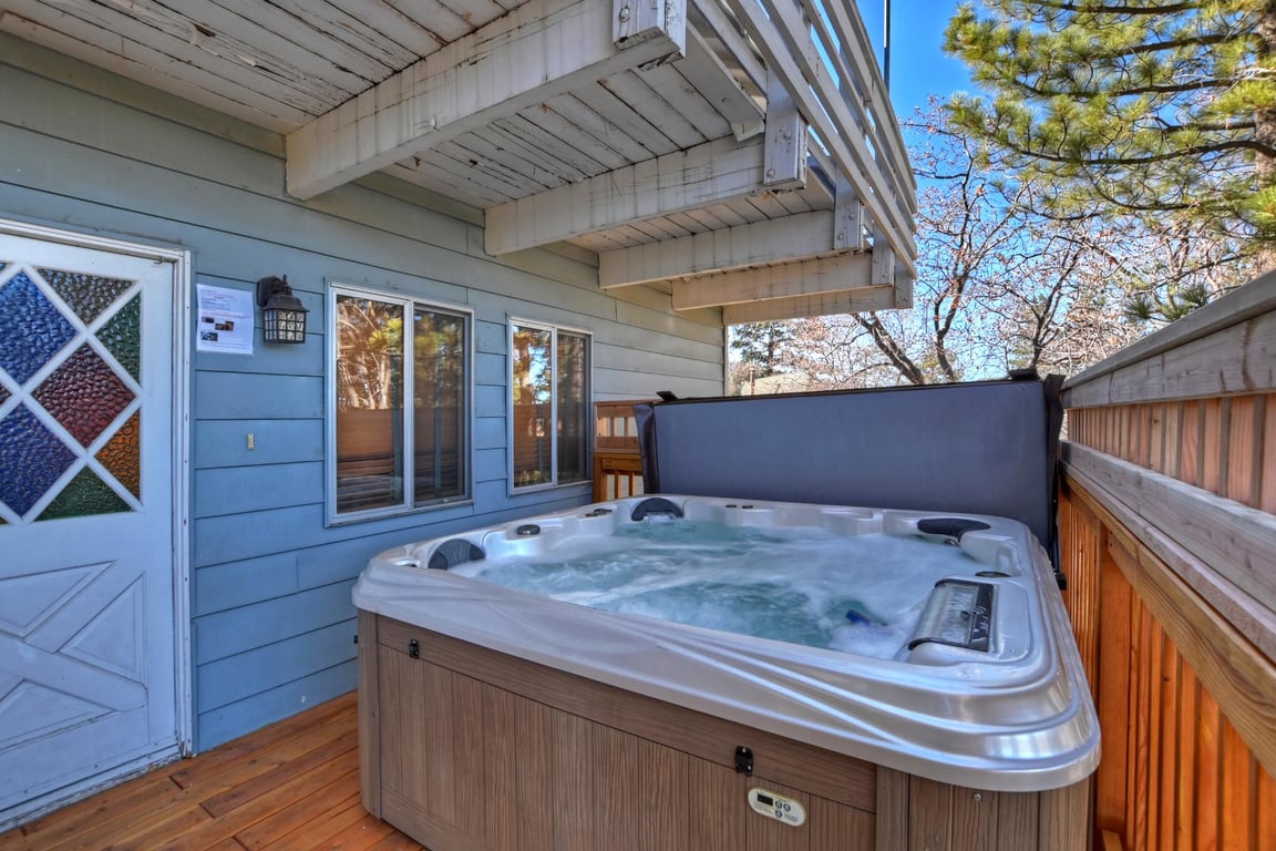 Cabin Image 4