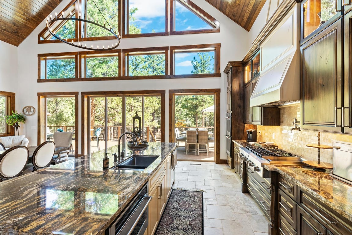 Cabin Image 33