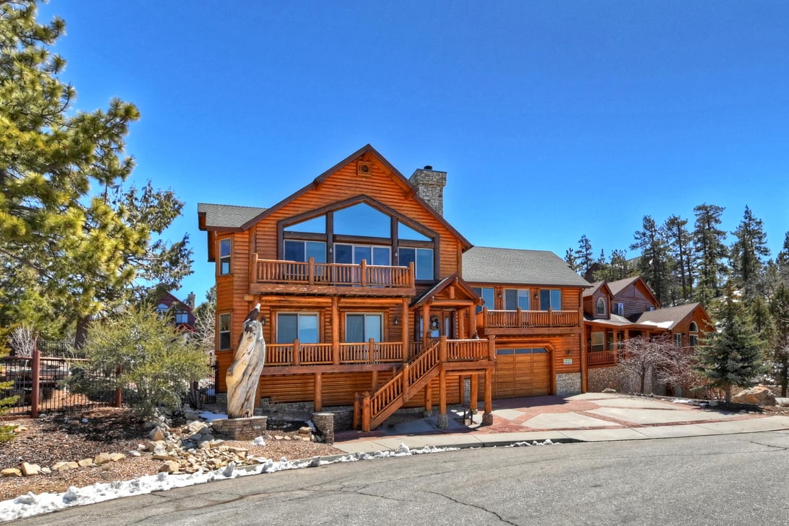 Eagle View Lodge