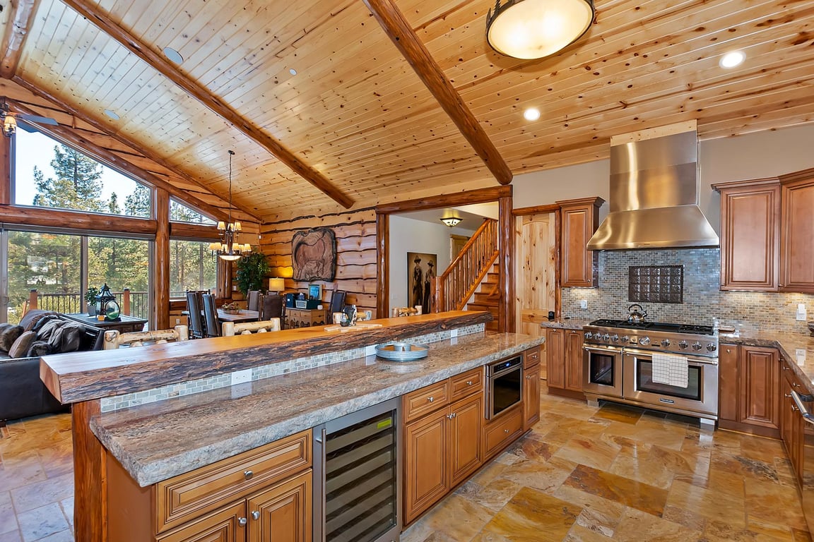 Cabin Image 17
