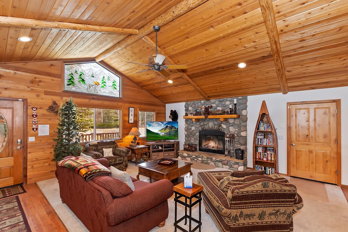Copper Moose Lodge